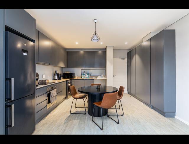 2 BEDROOM APARTMENT FOR SALE IN CENTURY CITY